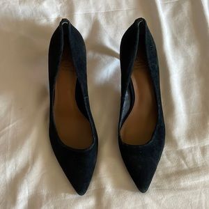 TORY BURCH SUADE HEELS